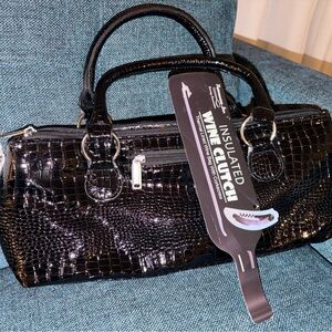 NWT Elegant Black Croc-Embossed Wine Clutch